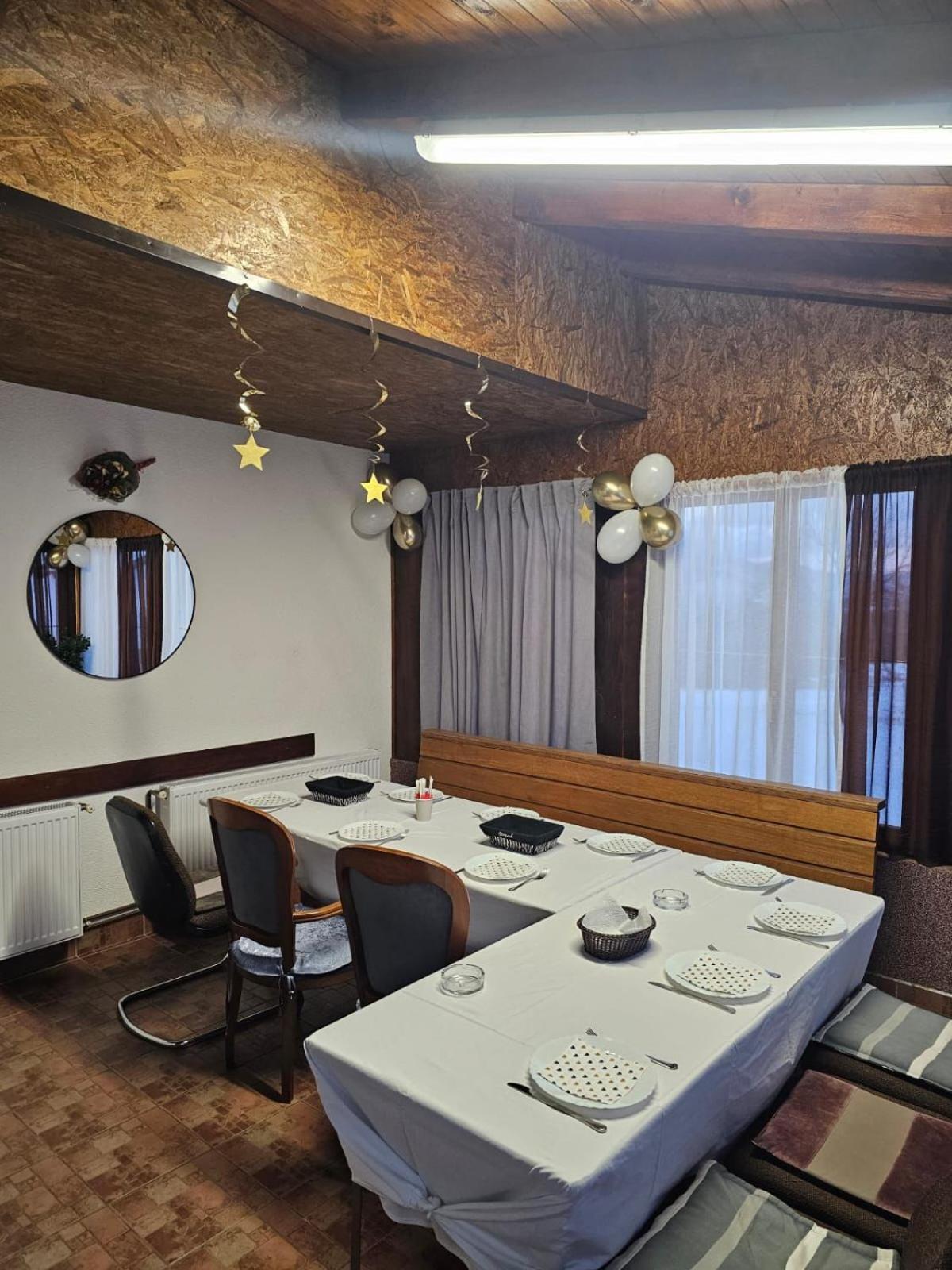 Apartments Marija Vrelo Koreničko Exterior foto